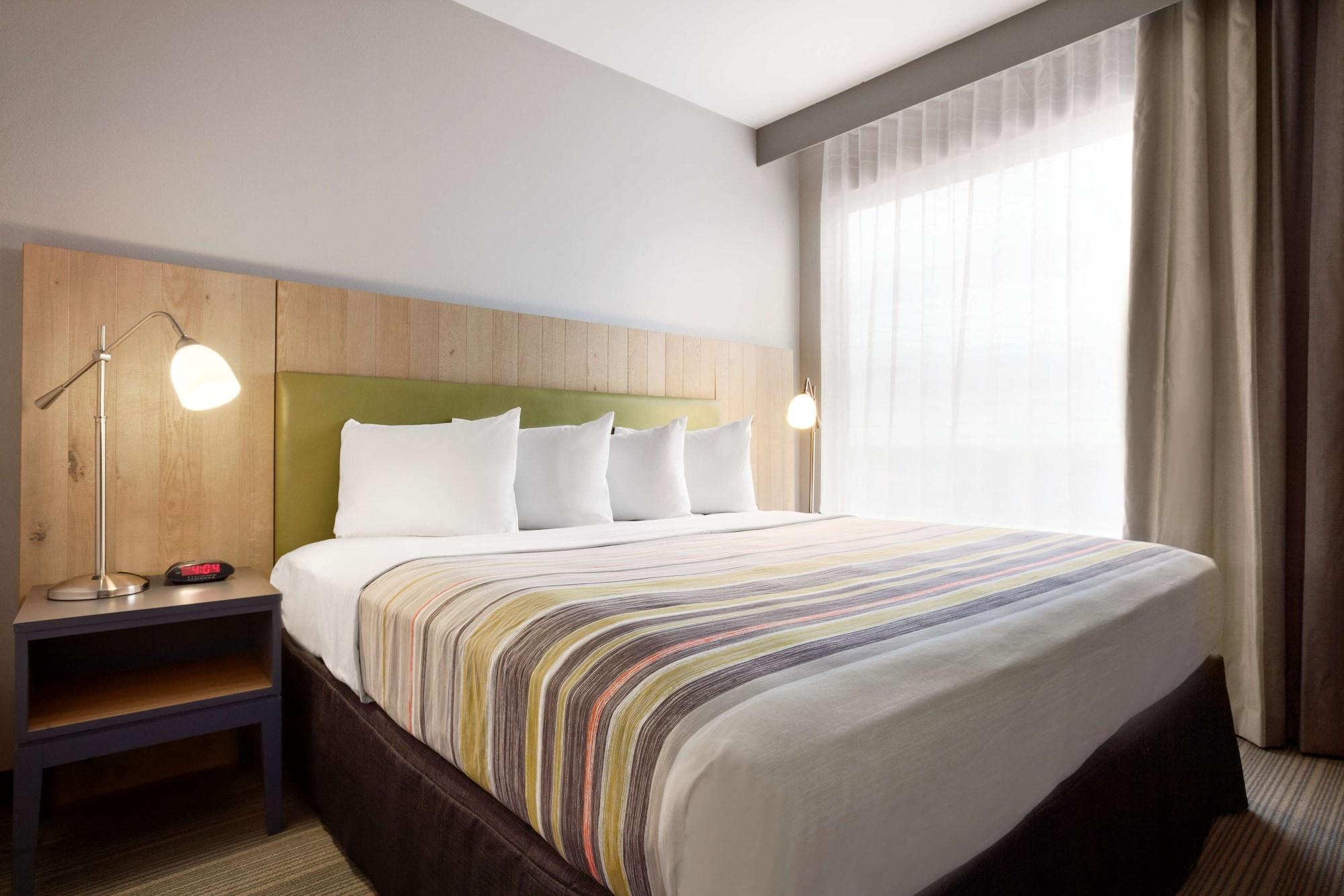 Country & By Radisson, Enid, Ok Hotel