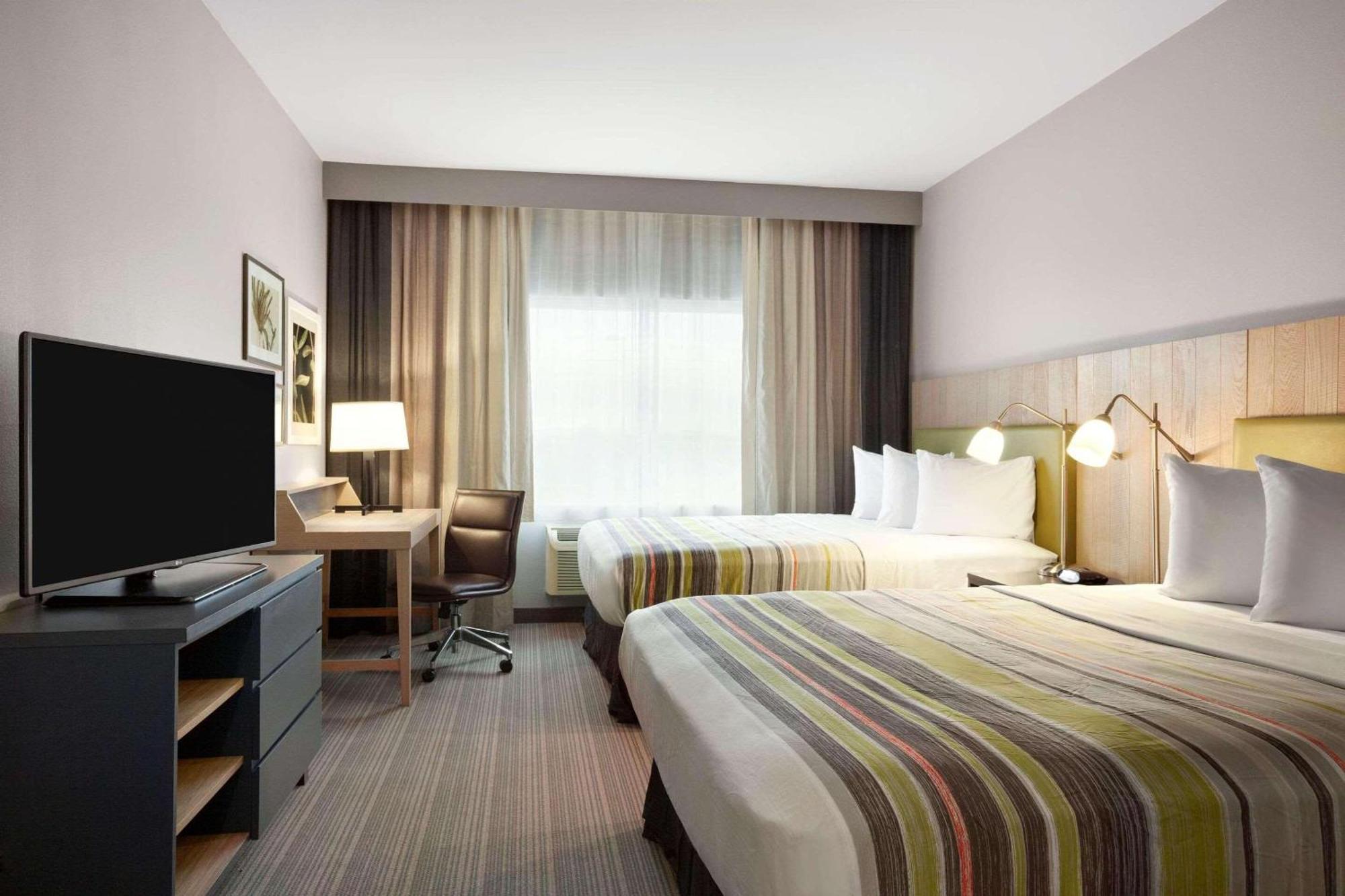 Hotel Country & By Radisson, Enid, Ok Enid