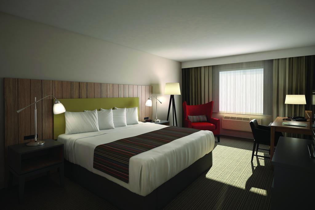 Hotel Country & By Radisson, Enid, Ok